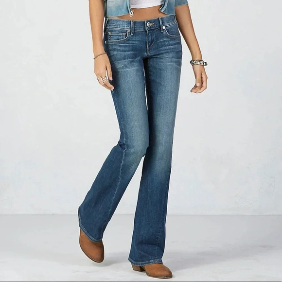 NWT True Religion Joey Flare Flaps Jean Size 27 - Picture 1 of 16